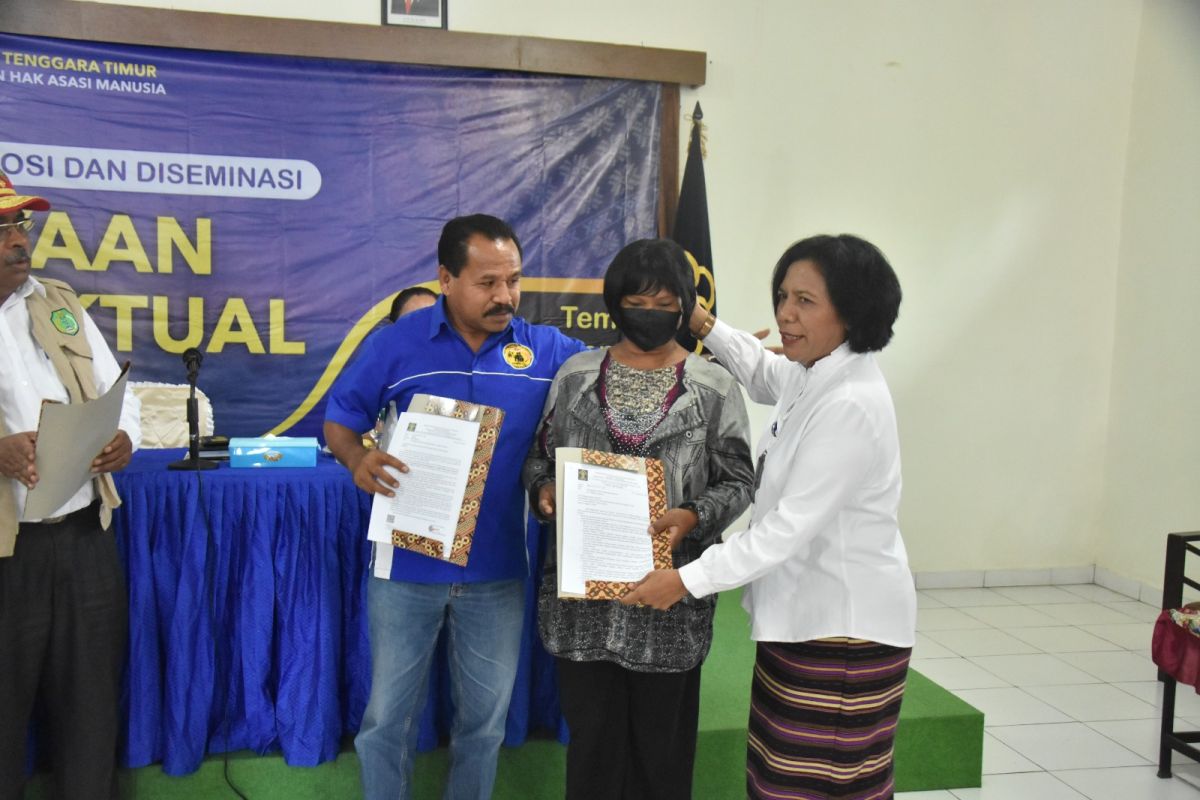 WNA Filipina di NTT dapat status kewarganegaraannya sebagai WNI