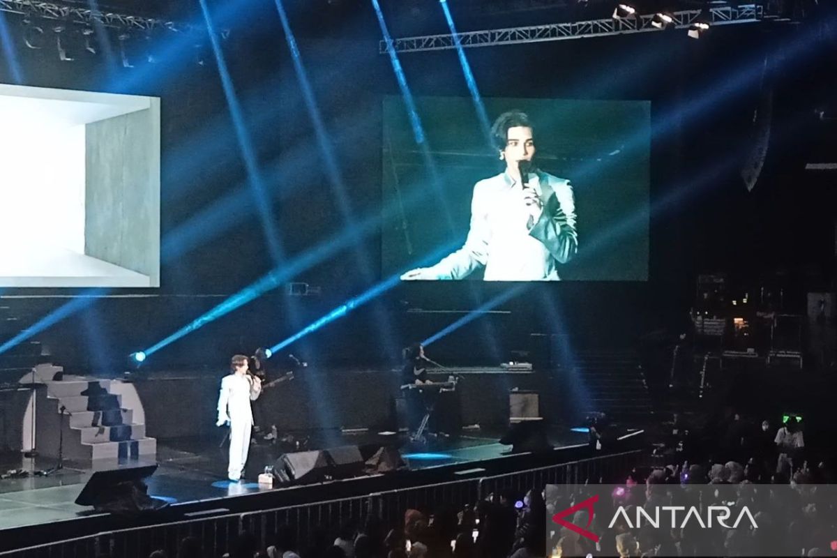 Konser perdana di Indonesia, Jeff Satur: Aku Cinta Kamu