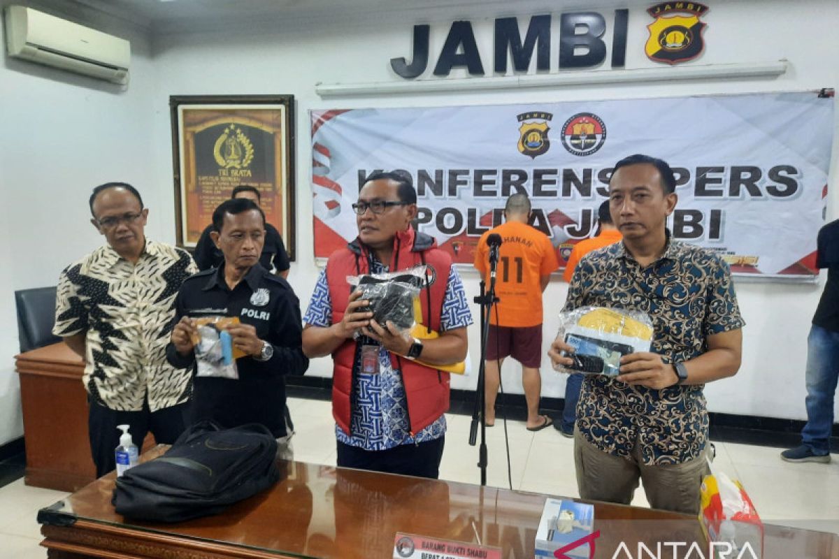 Polda Jambi gagalkan peredaran satu kilogram sabu