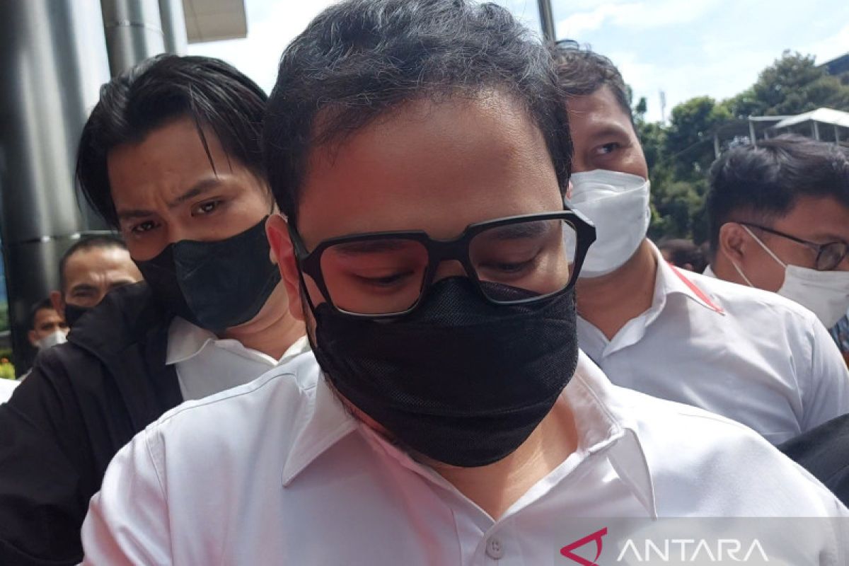 Bareskrim menerbitkan DPO dan cekal Dito Mahendra