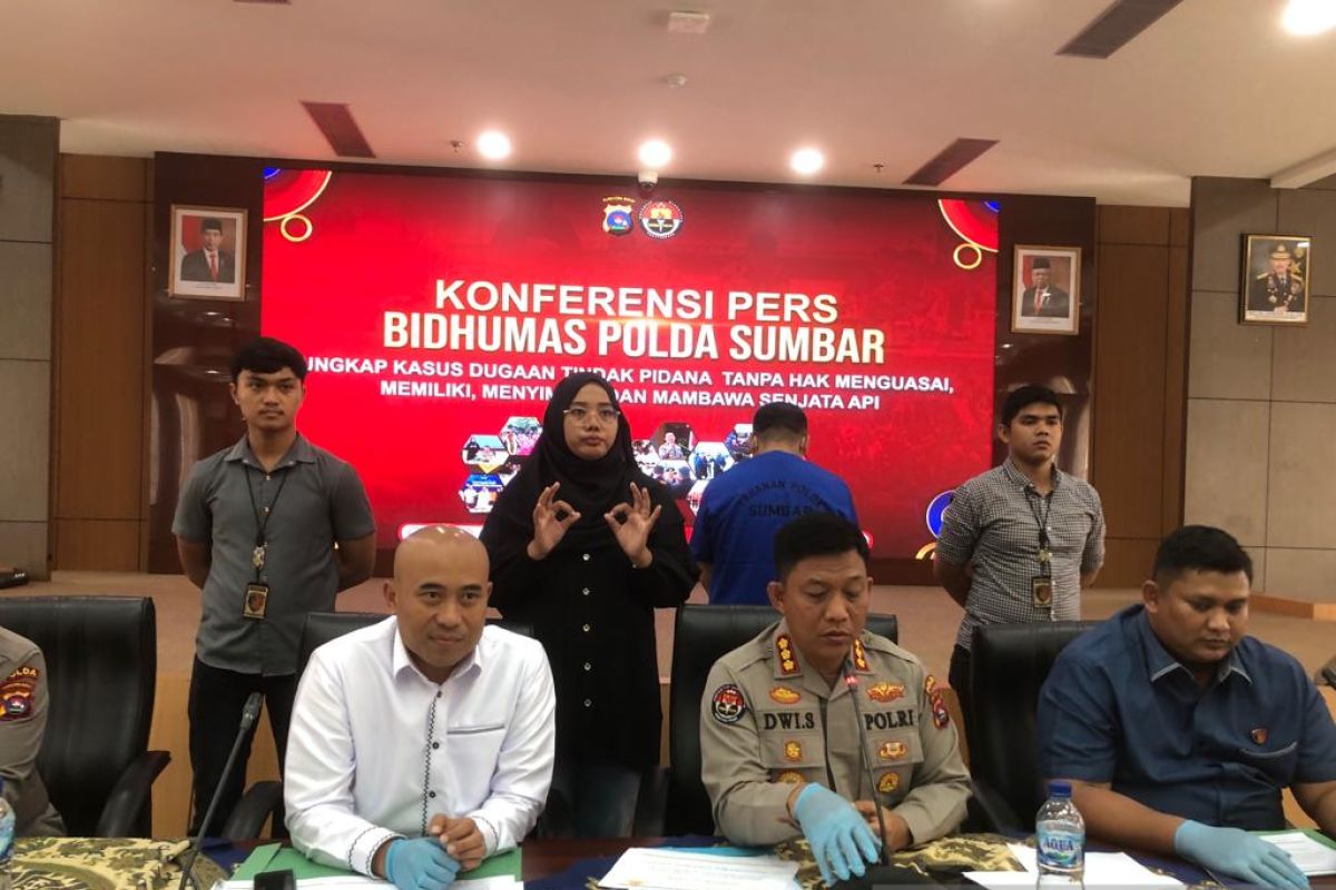 Polda Sumbar tangkap pelaku penipuan investasi bodong bernilai Rp1,1 miliar