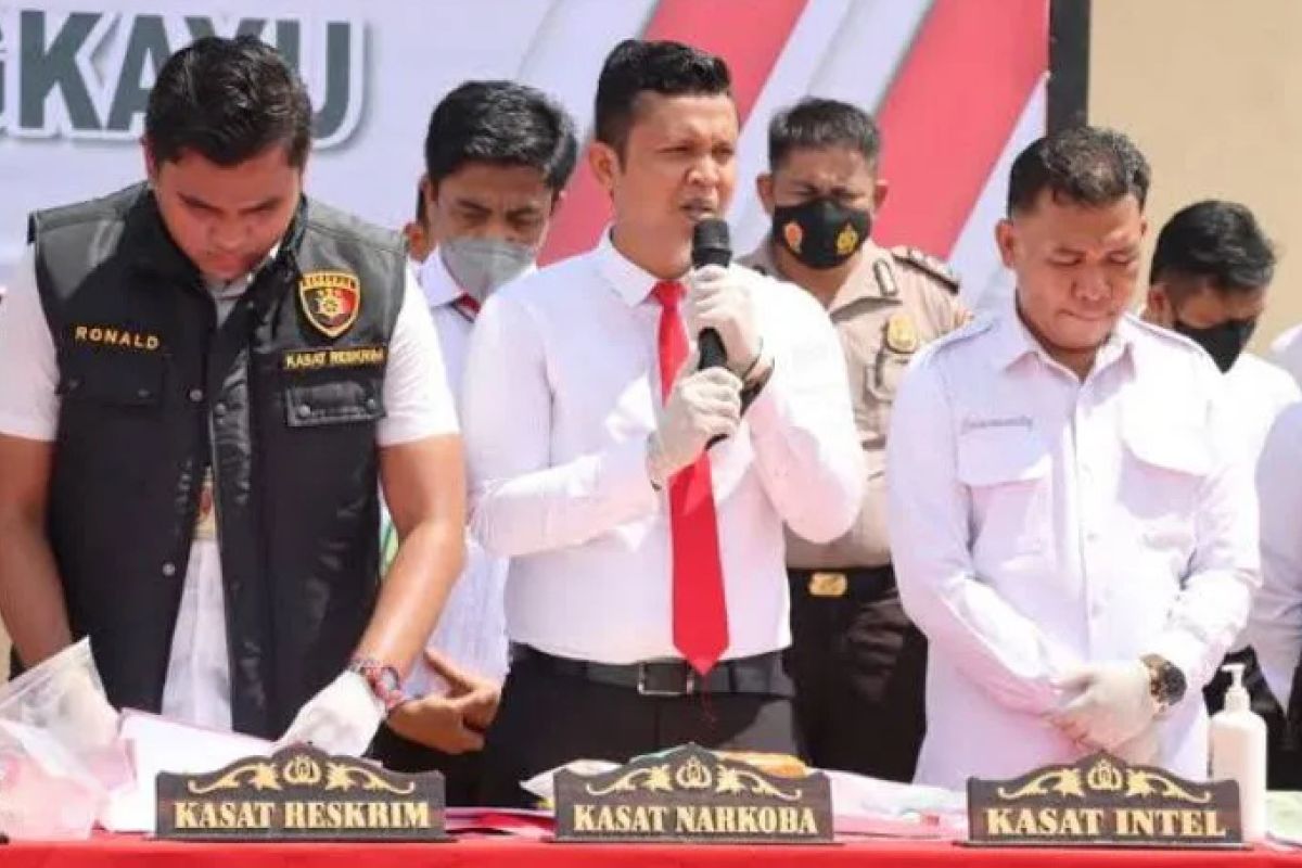 Polres Pasangkayu tangkap dua pelaku diduga sebagai bandar narkoba