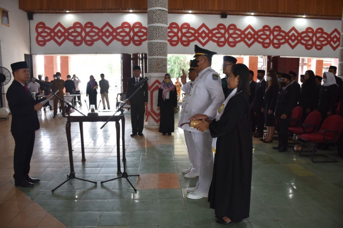 Bupati Kapuas minta ASN tingkatkan pelayanan kepada masyarakat