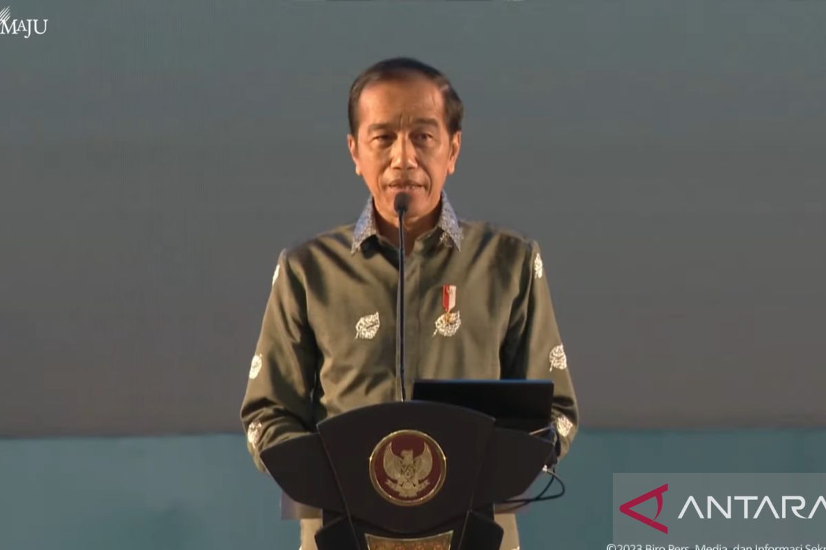 Presiden Jokowi minta media massa dorong Pemilu 2024 berjalan jujur dan adil