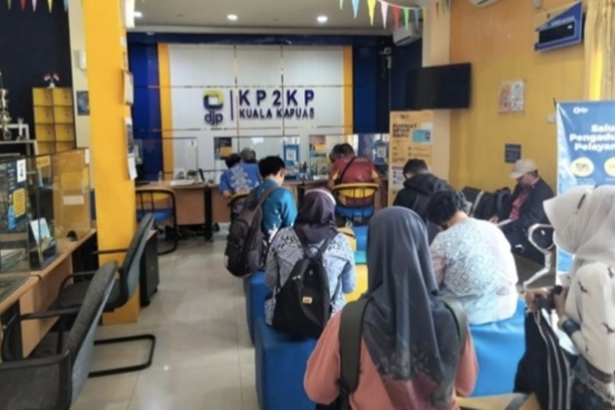 Awal tahun, wajib pajak banyak berdatangan ke KP2KP Kapuas