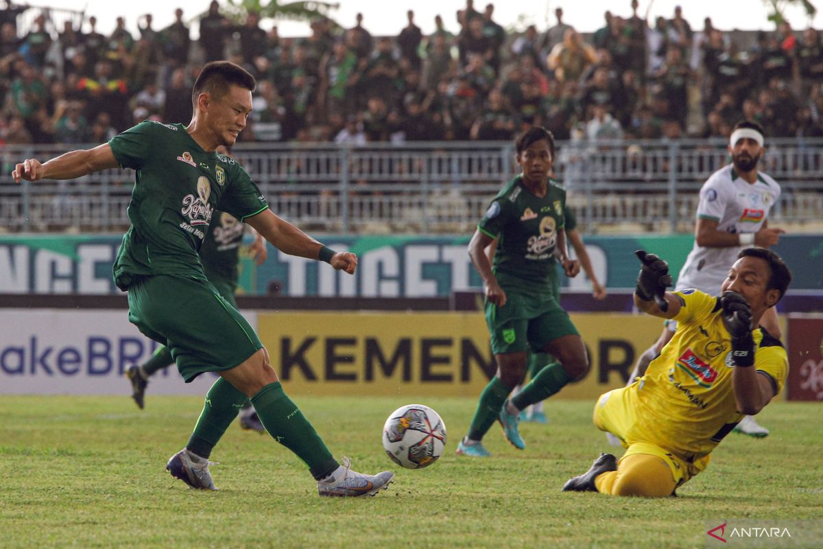 Pelatih Persebaya apresiasi profesionalitas Sho Yamamoto