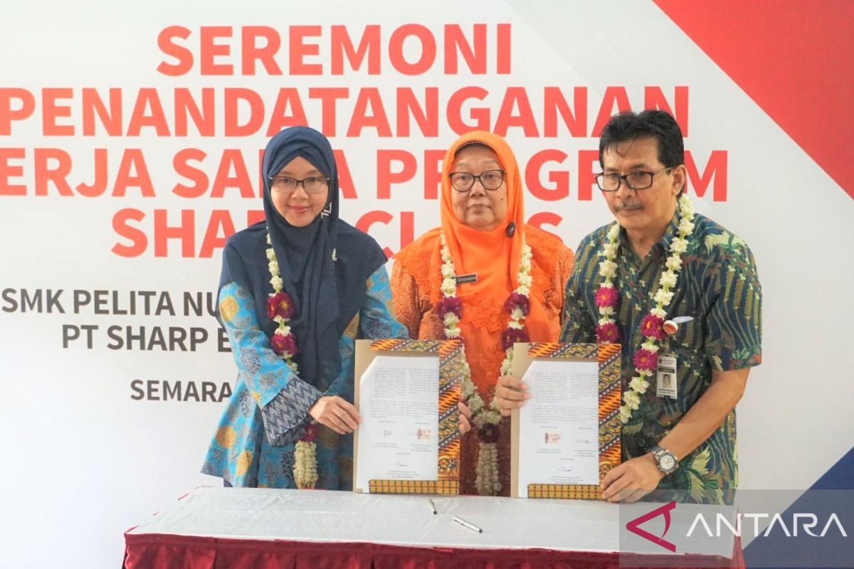 Sharp berkomitmen bangun negeri melalui Program Sharp Class