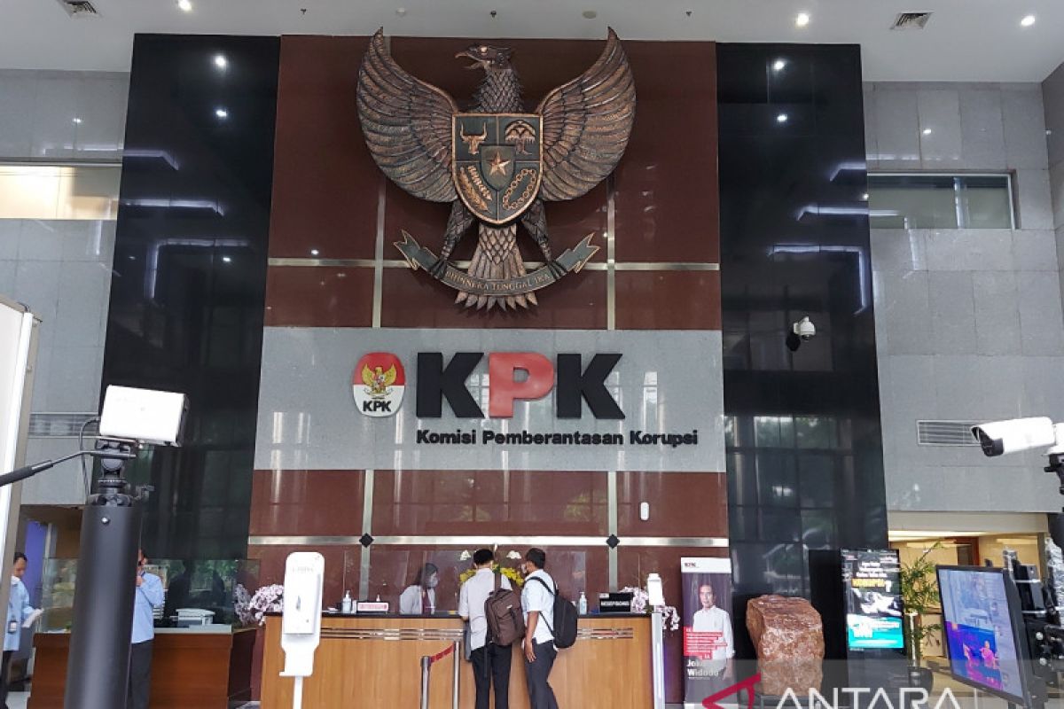 KPK periksa Direktur Kepatuhan BSI s