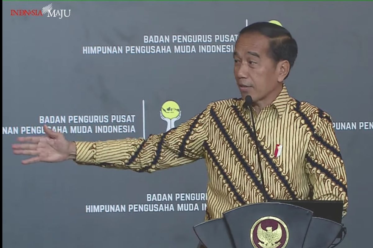 Presiden Jokowi: Jangan sekali-kali takut hilirisasi industri karena gugatan