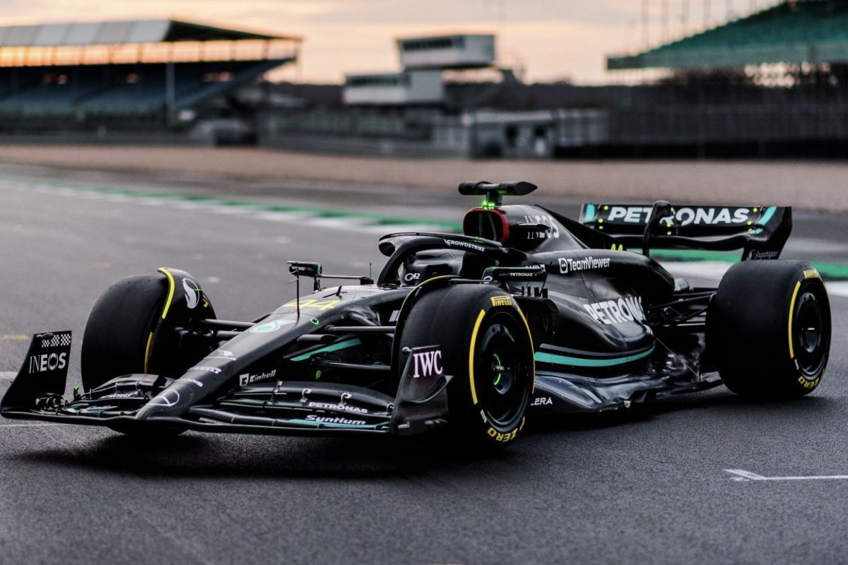 Mercedes jadi mobil F1 dengan livery terbaik versi penggemar