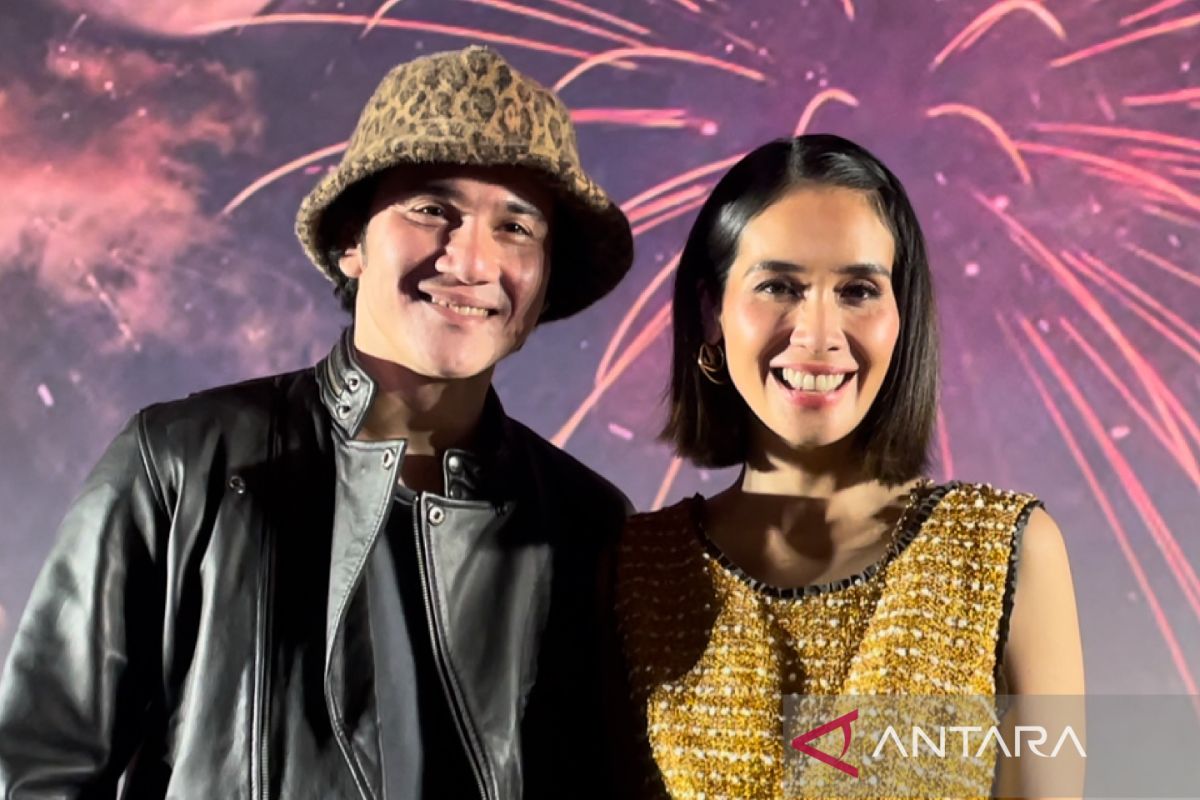 Film "Kembang Api" jadi pelajaran Marsha Timothy - ANTARA News