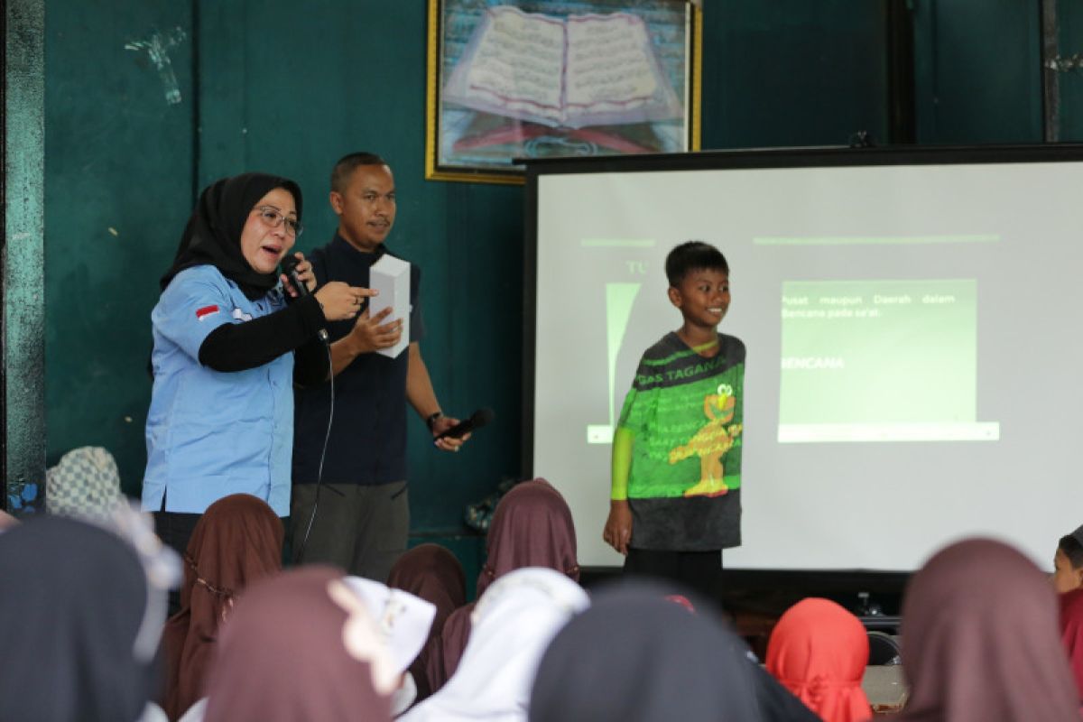 Kemensos edukasi anak marjinal di Sekolah Master