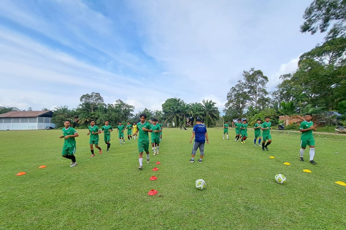 Tim Pra-PON Jambi jalani uji coba lawan