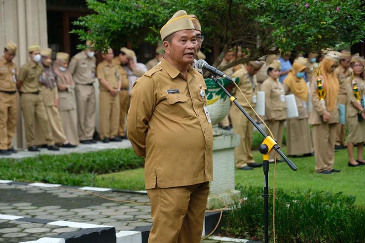 Dua pejabat tinggi pratama Pemkot Magelang purna tugas