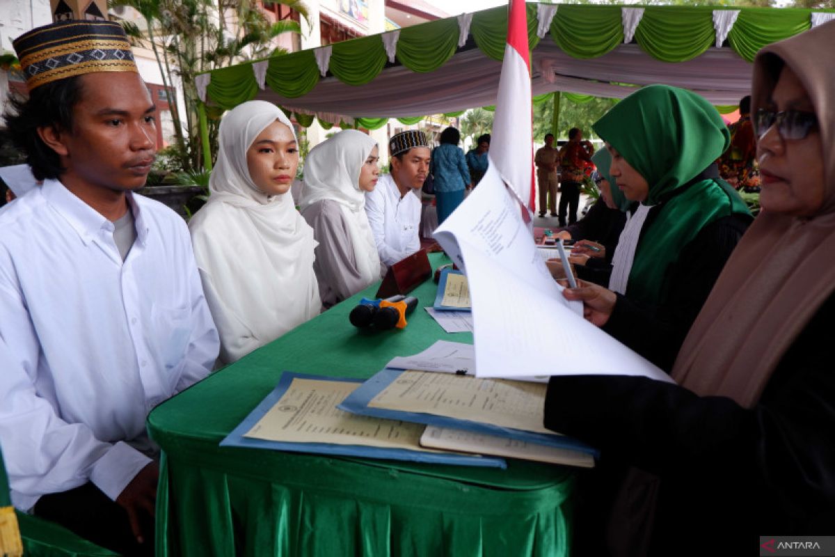 78 pasangan manfaatkan layanan nikah massal di Kota Jayapura