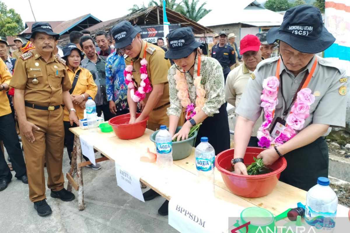 Pemkab Morut dan Kementan kenalkan pembuatan Biosoka kepada warga