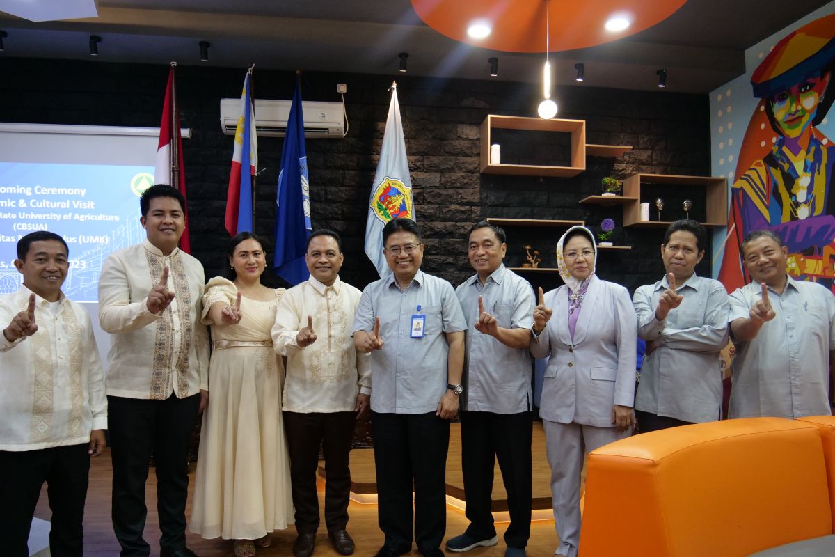 Perguruan tinggi Filipina tertarik seni dan budaya Indonesia