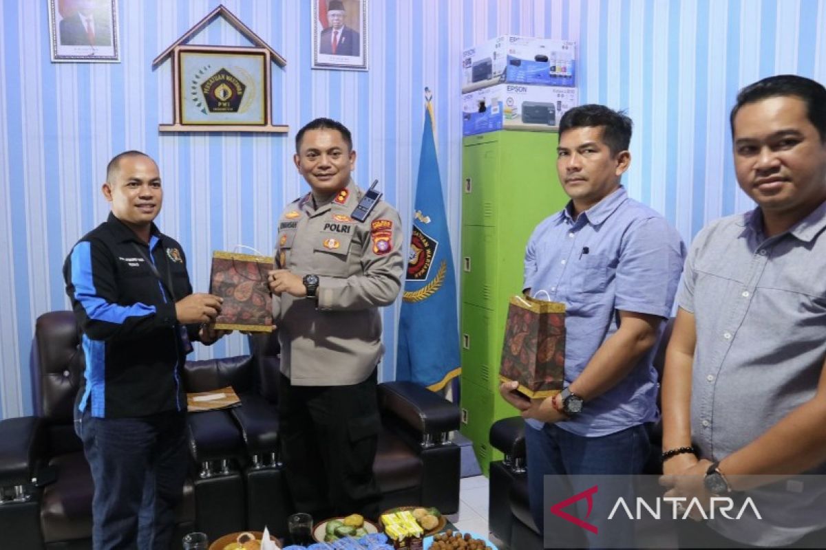 Pererat kemitraan, Kapolres Murung Raya silaturahmi ke PWI