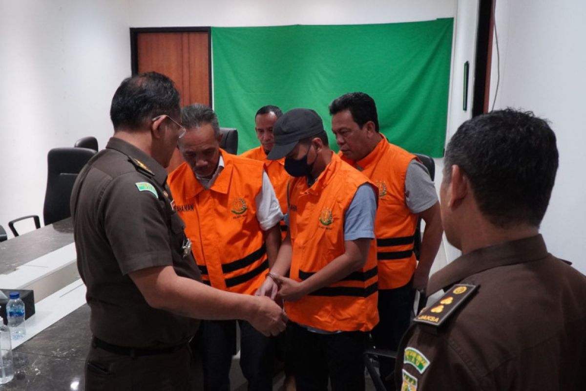 Ini empat tersangka pembangunan Masjid Raya Pekanbaru, salah satunya pejabat Dinas PUPR