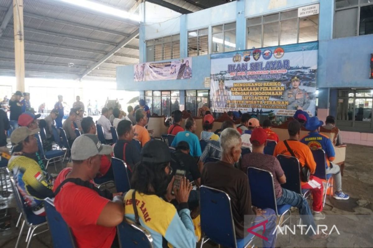 "Ikan Selayar", program Polres Pekalongan Kota tekan angka laka di laut