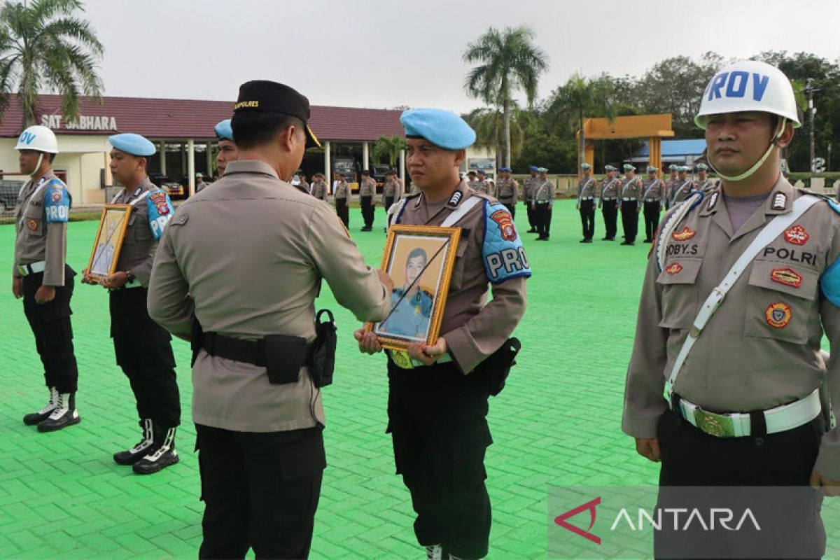 Tiga anggota Polres Pulpis diberhentikan tidak dengan hormat