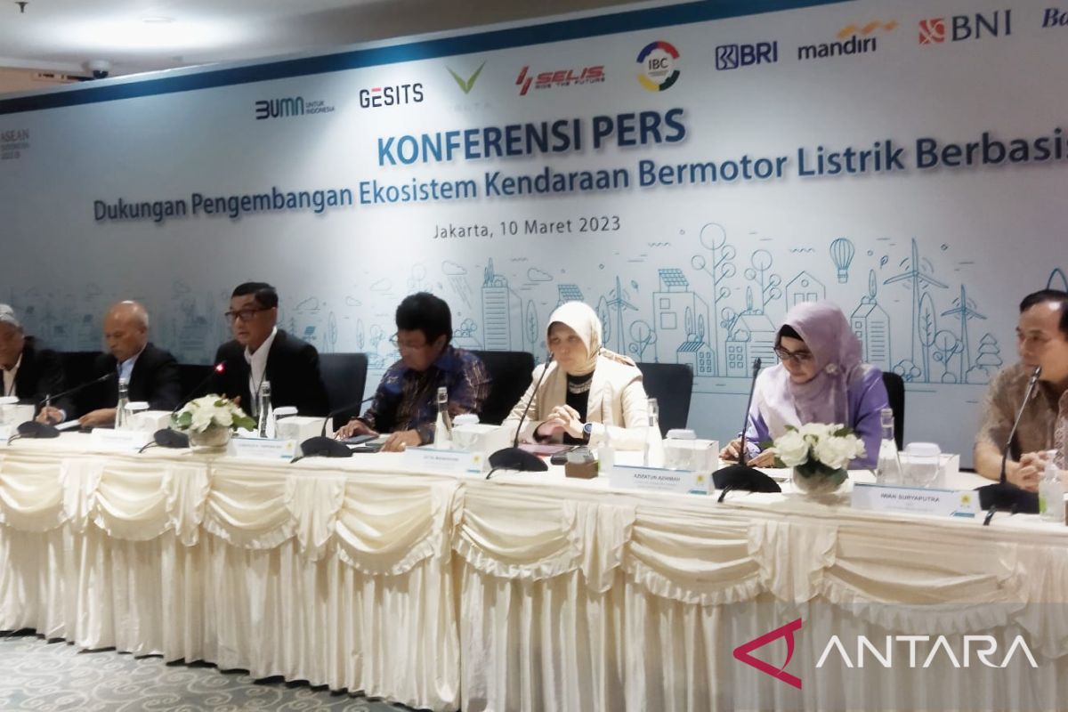 PLN fasilitasi pembelian motor listrik