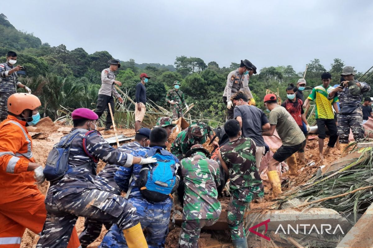 Pencarian korban longsor di Pulau Serasan dihentikan