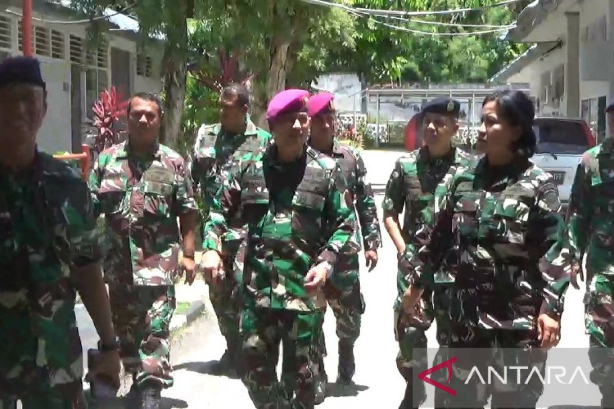 Mabesal cek sistem senjata armada terpadu di Lanal Kota Kendari