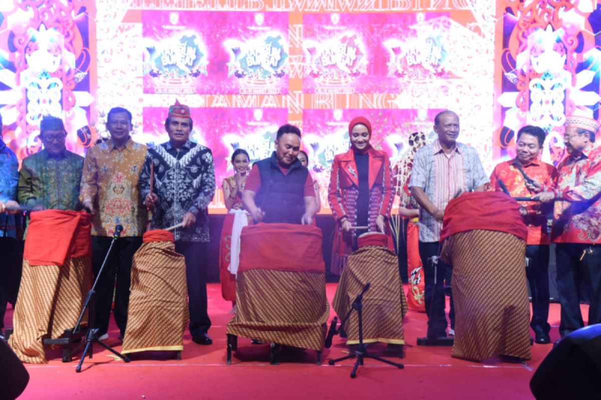 Festival Tambun Bungai dukung pengembangan dan kemajuan sektor budpar