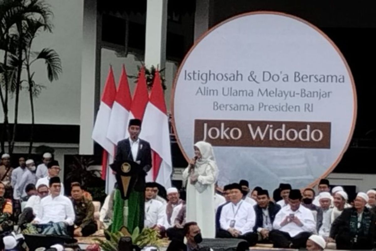 Tiga warga Tabalong terima sepeda dari Presiden Joko Widodo