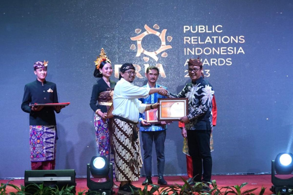 Pemkot Surabaya raih tiga penghargaan PRIA 2023
