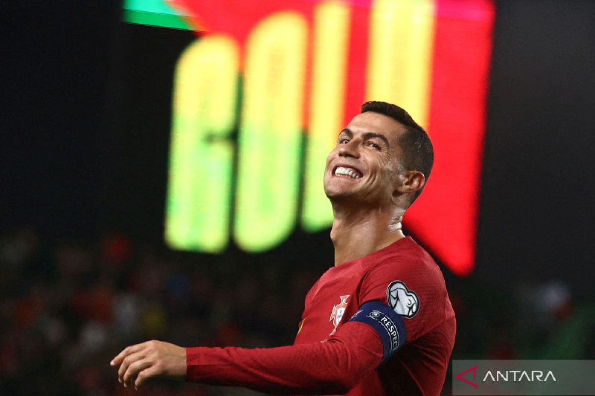 Ronaldo berambisi cetak 1.000 gol sebelum gantung sepatu