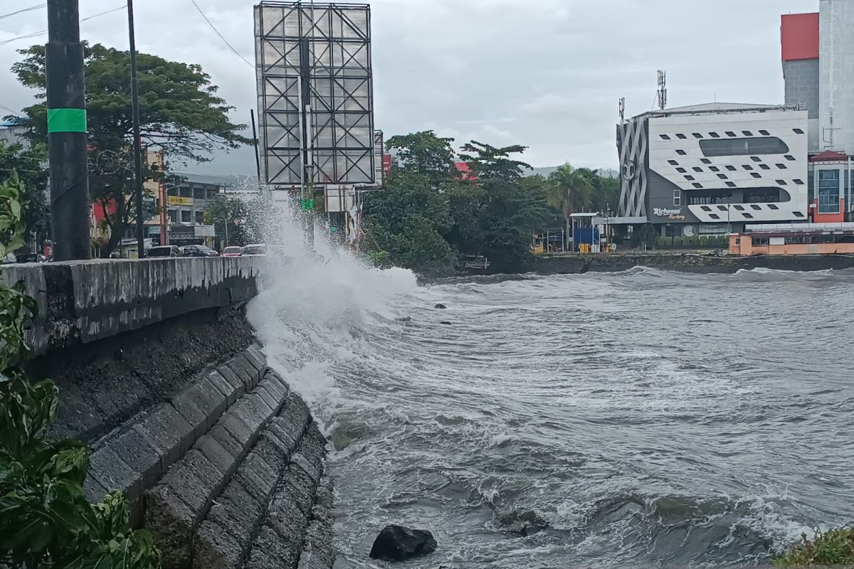 Nelayan Diminta Waspadai Gelombang Tinggi Antara News Yogyakarta