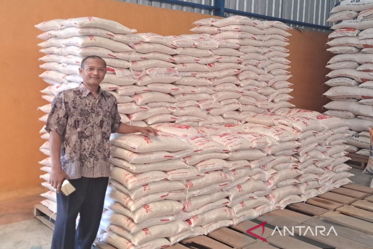 Bulog pastikan stok beras di Gunung Mas aman hingga Lebaran