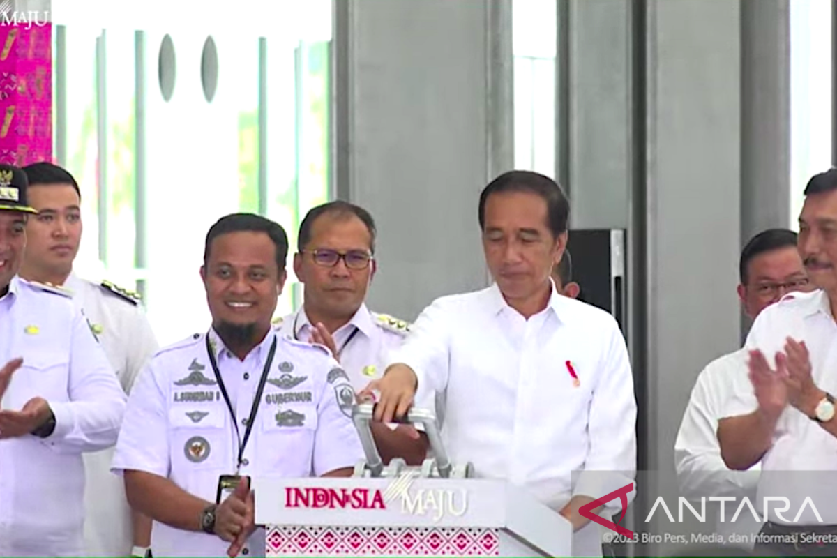 Jokowi segera "reshuffle" kabinet