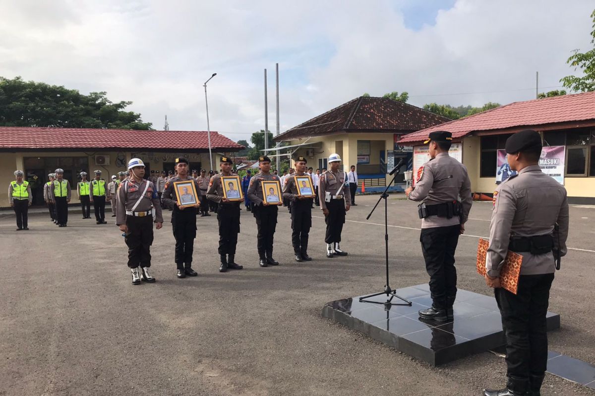 4 polisi di Dompu dipecat dan 15 dapat penghargaan, berikut nama-namanya