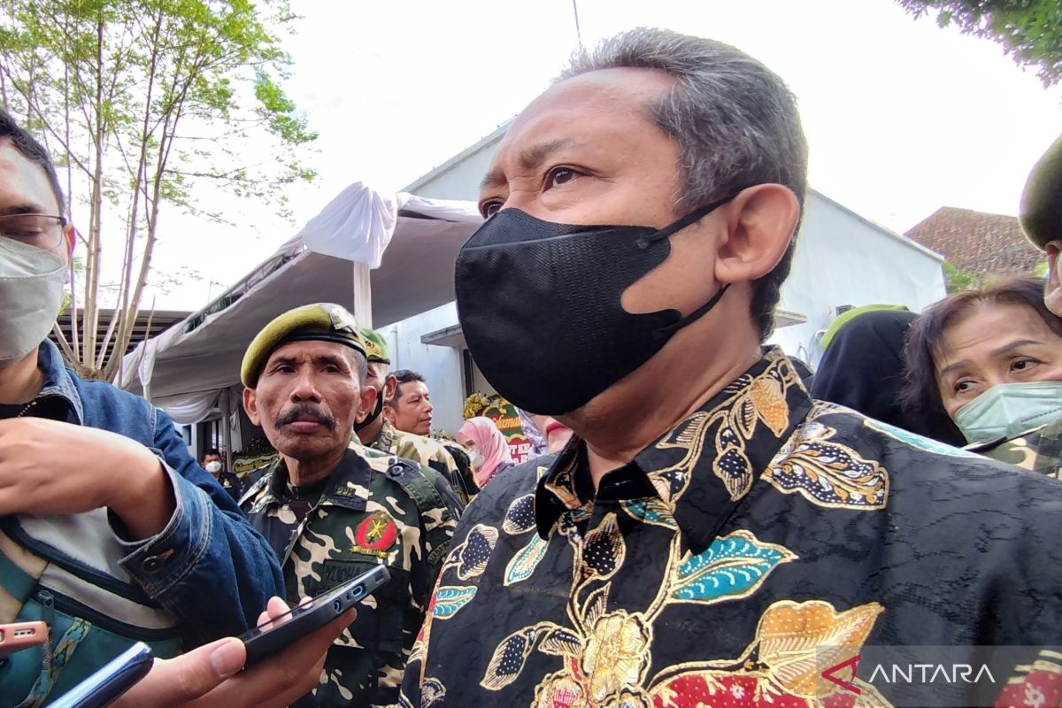KPK tangkap sembilan orang dalam OTT Wali Kota Bandung Yana Mulyana