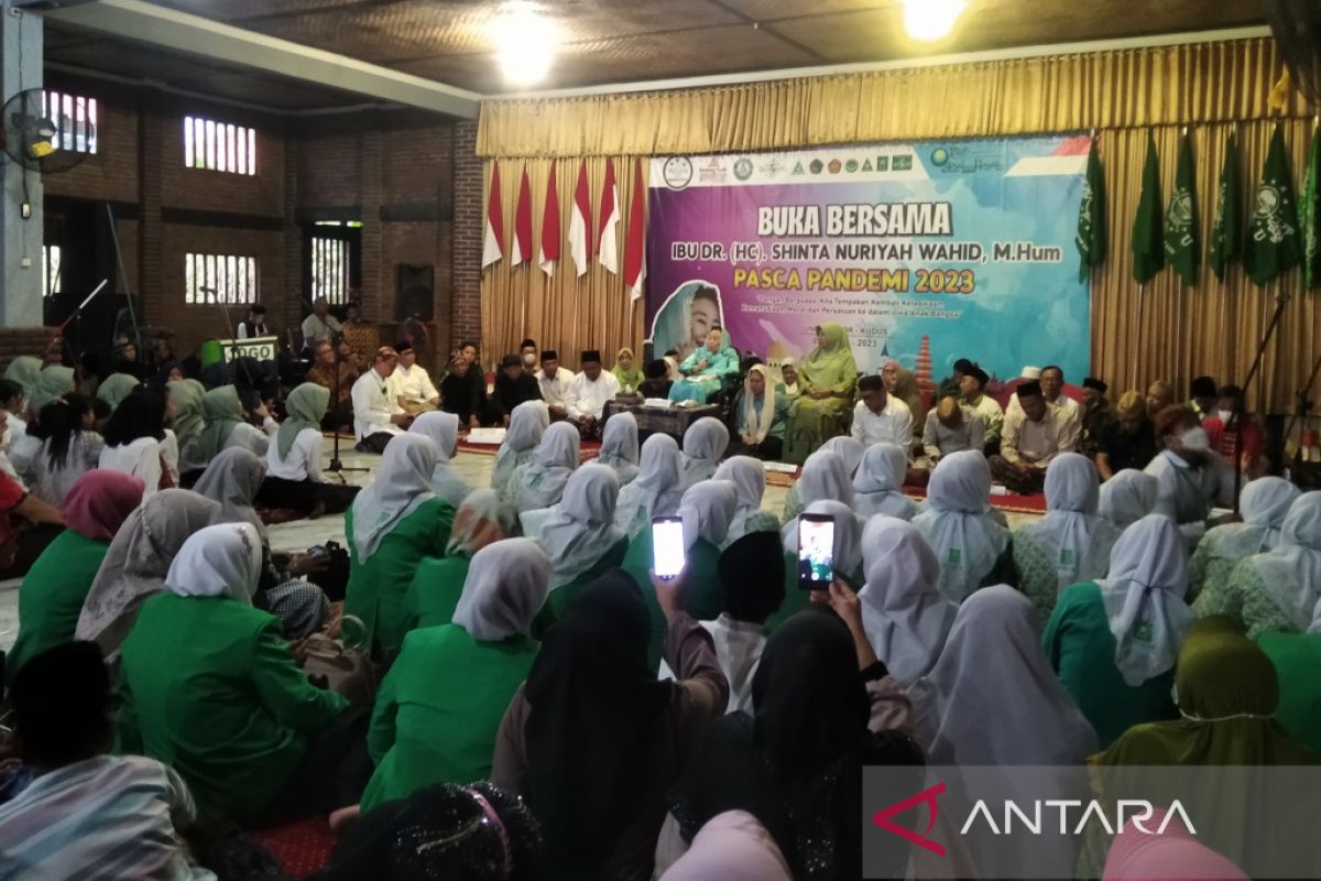 Shinta Nuriyah ajak umat beragama jaga persaudaraan