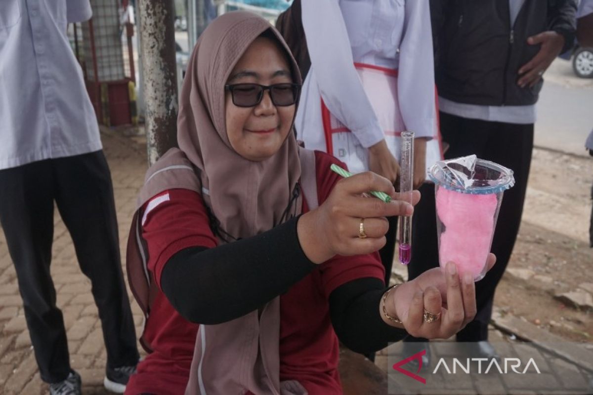 Dinkes Batang pantau keamanan pangan di pasar