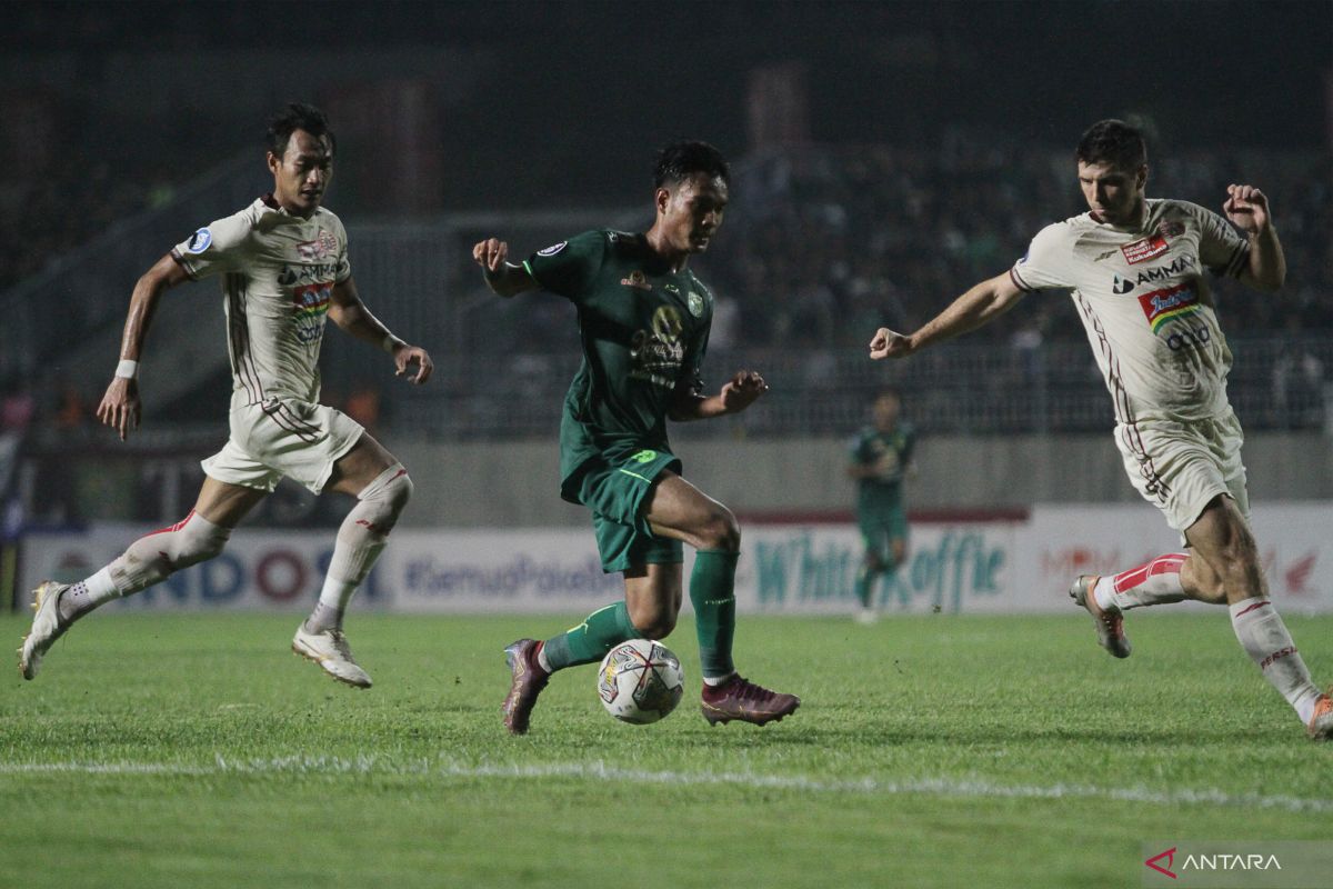 Jadwal lengkap Liga 1 Indonesia pekan ke-11, duel klasik Persebaya vs Persija