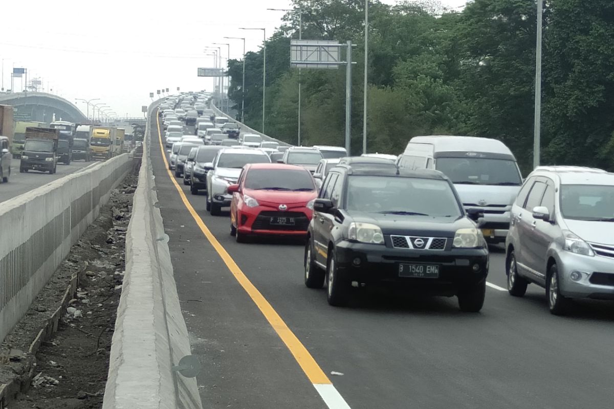 Polres Karawang  antisipasi masyarakat yang mudik lebih awal