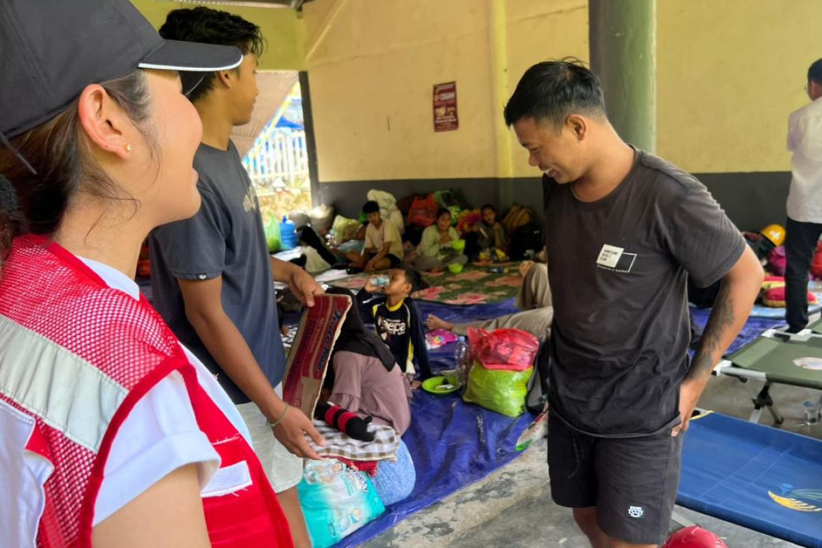 Korban banjir di Kabupaten Morowali Utara butuh bantuan air bersih