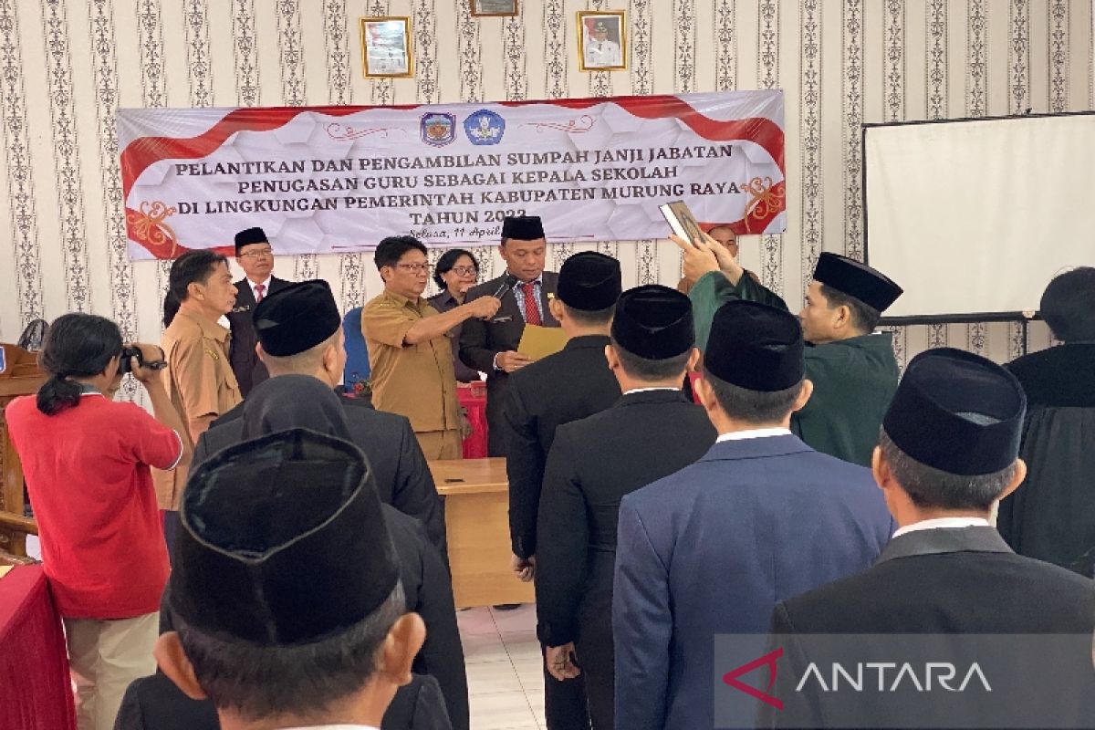 Kepala sekolah di Murung Raya diminta tegas dan demokratis