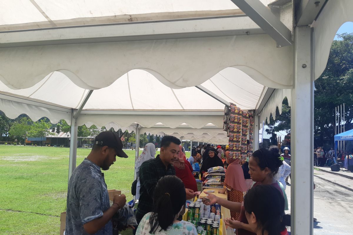 Lantamal X Jayapura gelar bazar murah Ramadhan 1444 H