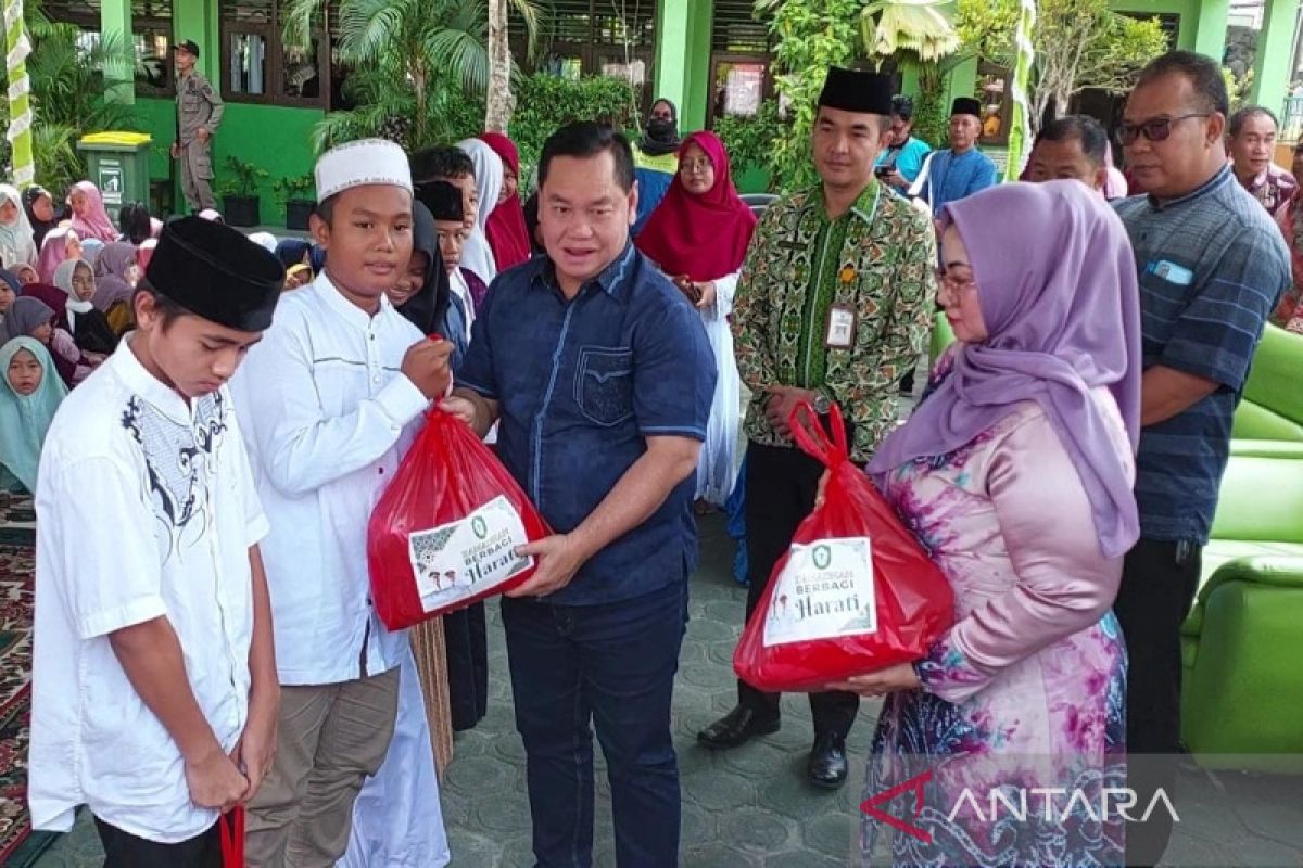 Bupati Kotim puji sekolah tanamkan jiwa sosial sejak dini