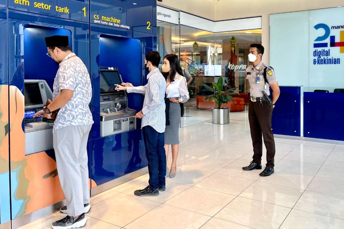 Bank Mandiri siapkan Rp256 miliar kebutuhan Lebaran di NTB