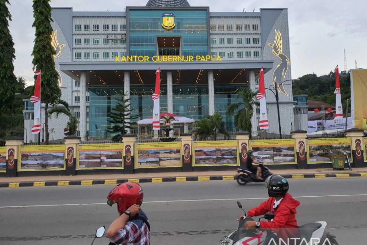 Pemprov Papua Izinkan Pelaksanaan Salat Idul Fitri Di Kantor Gubernur Antara News Papua