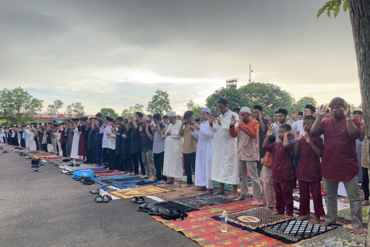 Ribuan jamaah Muhammadiyah Batam laksanakan shalat Id di Temenggung Abdul Jamal