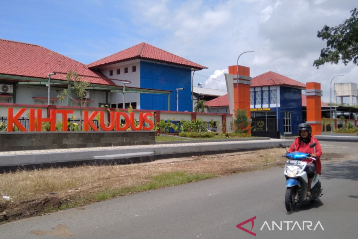 Pembangunan sentra tembakau di Kudus memasuki tahap serah terima lahan