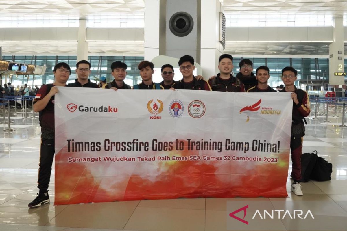 Indonesia's Crossfire team partaking in training camp